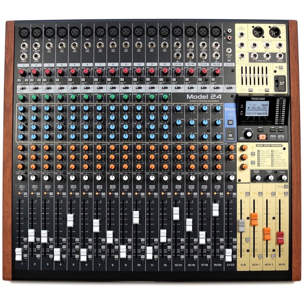 24 CONSOLA TASCAM MODEL 24