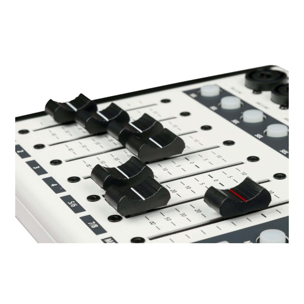 tmp_safe_afb9f76f73084c0b2c1f3096a0e98682.jpg Mezclador Digital Proel DIGIPAD8 con Bluetooth - vista 3